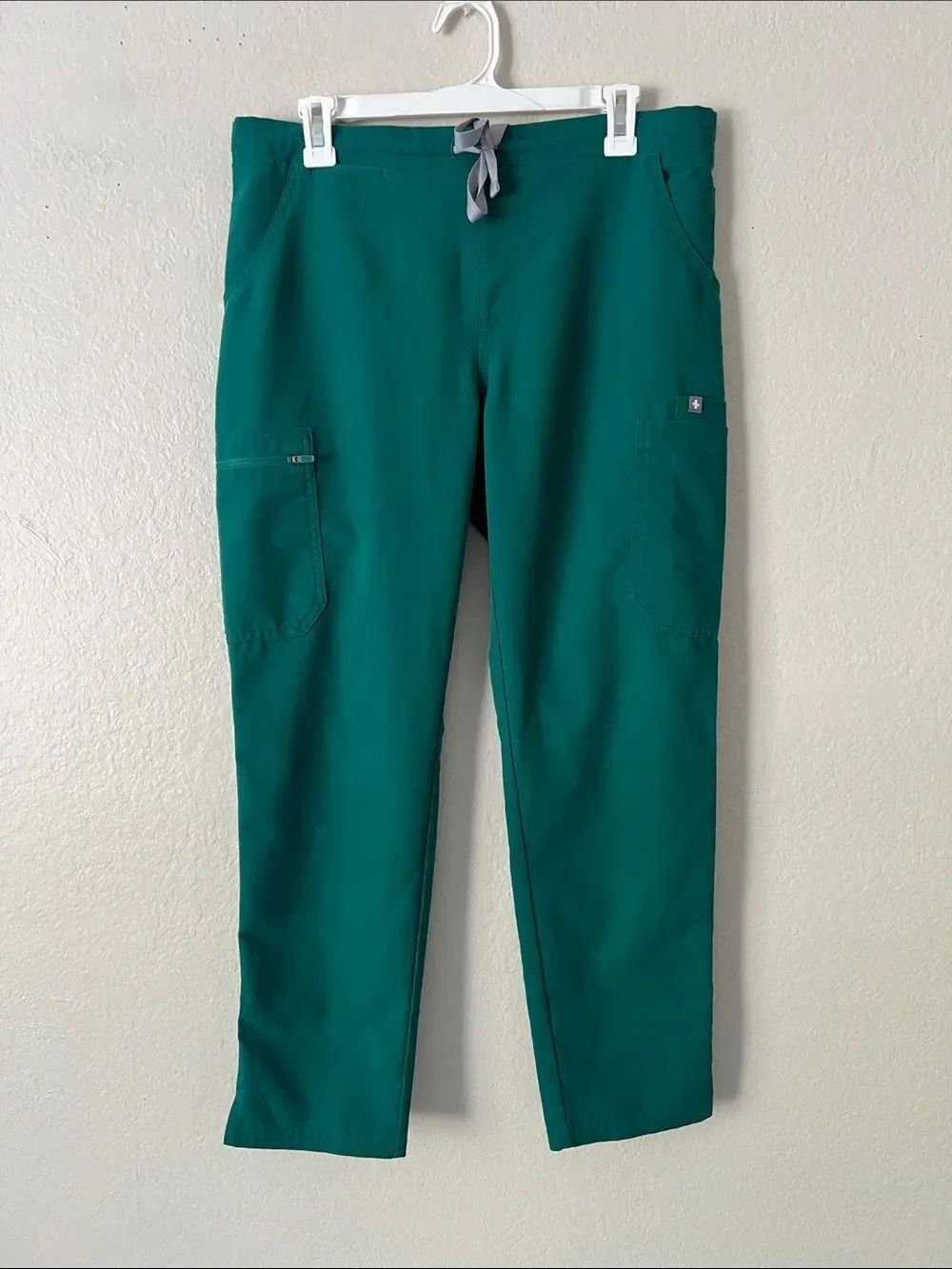 EUC FIGS Yola Skinny Scrub Pants Elastic Waist PO#1763 Forest Green Size M/P